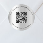 の結婚webサイトQRコード詳細rsvp silver ラウンドシール<br><div class="desc">WebサイトのURL結婚を追加する。詳細については、詳細、オンライン出欠。銀フェイク色の背景。</div>