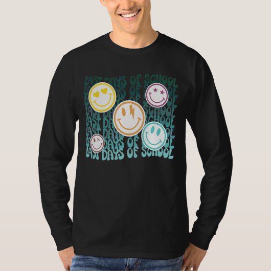 ～の翌年に学校の最終日が楽しく過ごす Tシャツ (正面)