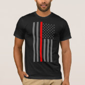 の薄赤線アメリカ国旗のグラフィック Tシャツ (正面)