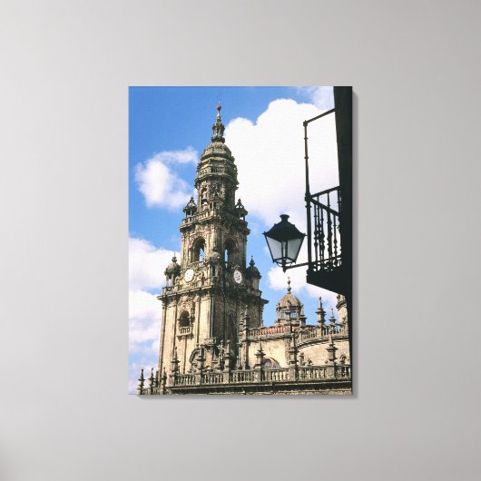 の角にある時計塔のビュー キャンバスプリント (正面)