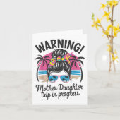 の警告母娘の旅が進行中のおもしろいMot カード (黄色い花)