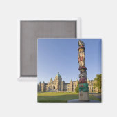 ～の議会建物のトーテムポール マグネット (正面/裏面)