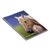 の豪華な緑のフィールドでカスタマイズ可能な馬 ノートブック (右側)