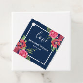 の赤結婚とピンクの花ダークネイビー フェイバータグ (インサイチュ)