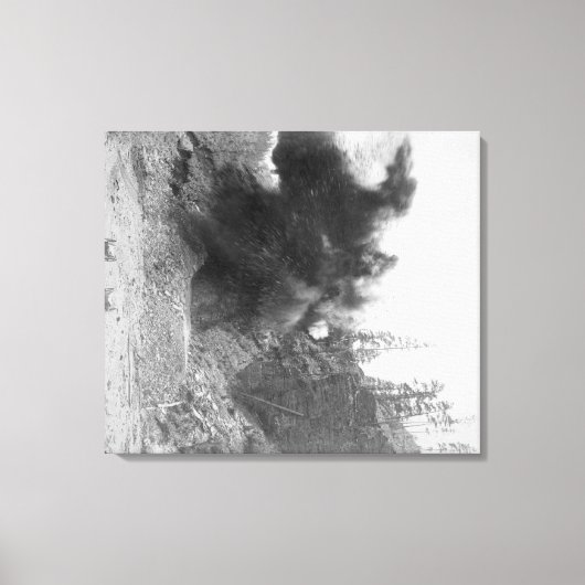 ～の間の山腹の爆破 キャンバスプリント (正面)