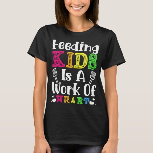 の食べ物を与え子供はハート食堂の学校Lの仕事 Tシャツ (正面)