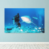 の食べ物を与え雄牛 キャンバスプリント (インサイチュ (ウッドフロア))