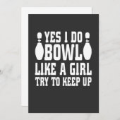 はい、私は女の子のようにボールを投げるよ。追いついて、ボウリング 招待状 (正面/裏面)