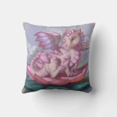 はすドラゴンのHatchlingの枕 クッション (裏面)