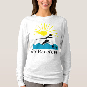 -はだしの水上スキーははだしで行きます Tシャツ