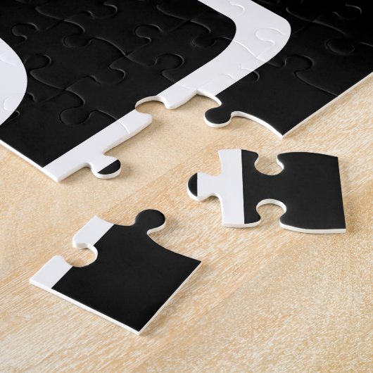 はっきりしたお名前モダンまたは単語 |黒の上に白 ジグソーパズル (側面)
