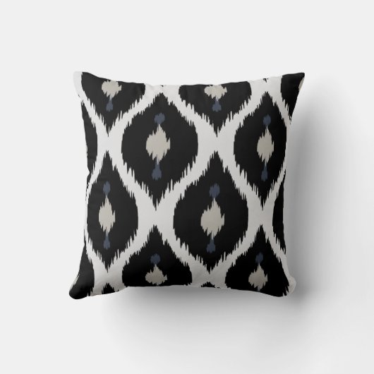 はっきりしたなベージュ白黒種族のイカットの枕 クッション (裏面)