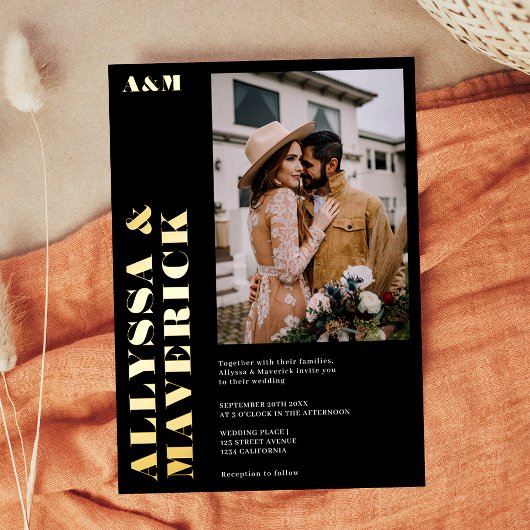 はっきりしたエレガントシンプル黒い写真結婚の 箔招待状