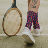 はっきりしたエレガントストライプのフローラルパターンシックなネイビーレッド ソックス