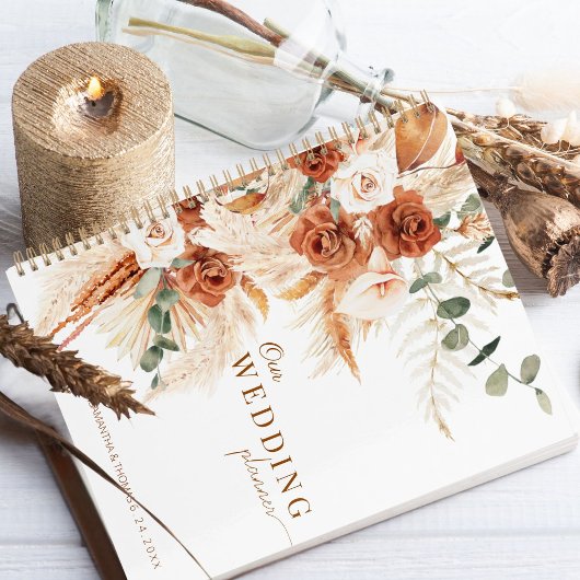 はっきりしたエレガント書のミニマル結婚ム プランナー手帳