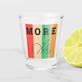 はっきりしたコントラストとジオメトリ ショットグラス