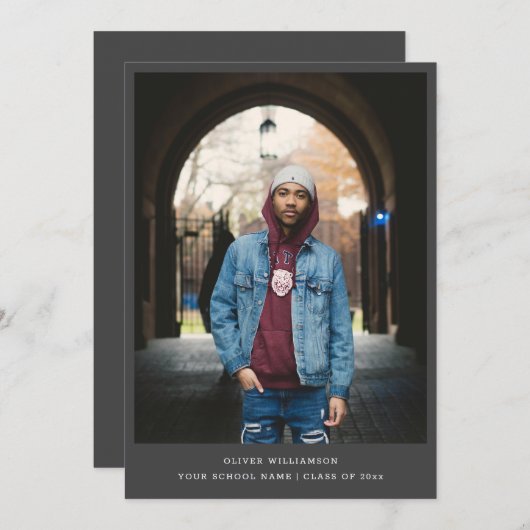 はっきりしたシンプル黒モダン画ミニマル卒業 案内状 (正面/裏面)