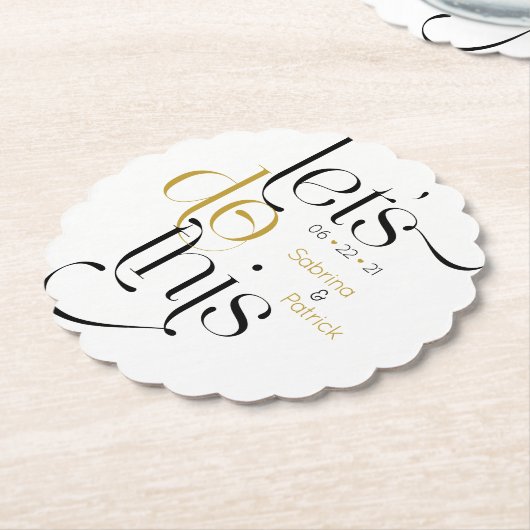 はっきりしたタイポグラフィで日付を保存する ペーパーコースター (アングル)