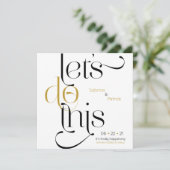 はっきりしたタイポグラフィで日付を保存する 招待状 (スタンド正面)