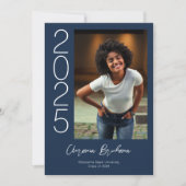 はっきりしたタイポグラフィネイビーブルー写真卒業 招待状 (正面)