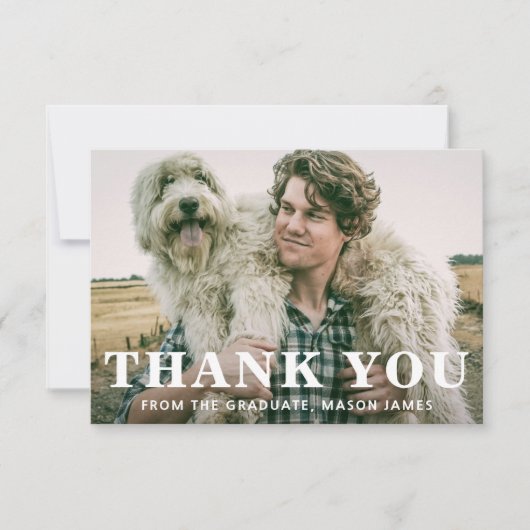 はっきりしたタイポグラフィモダン卒業 サンキューカード (正面)