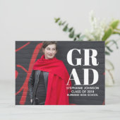 はっきりしたタイポグラフィ写真の卒業 |白 招待状 (スタンド正面)