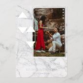 はっきりしたタイポグラフィ白大理石フォトミニマル 箔招待状 (正面)