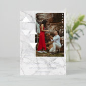 はっきりしたタイポグラフィ白大理石フォトミニマル 箔招待状 (立ち正面)