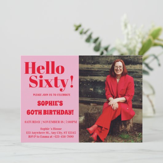 はっきりしたタイポグラフィ60モダン番目の誕生日写真パーティー 招待状 (スタンド正面)