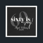 はっきりしたタイポグラフィ60th Birthday Party付き スタンダードカクテルナプキン<br><div class="desc">書道はっきりした60のタイポグラフィは白黒の誕生日パーティーのナプキンの長い。すべての文字は完全にカスタマイズ可能で、他の60はセクシーな製品にマッチ。</div>