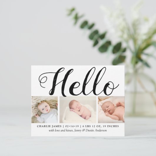 はっきりしたタイポグラフィ「こんにちは」 3 Photo Birth Announcement 案内ポストカード (スタンド正面)