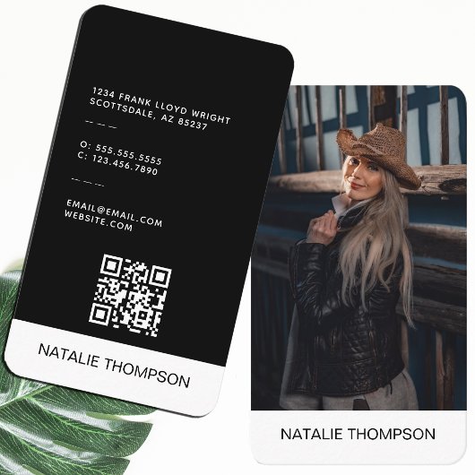 はっきりしたプロフェッショナルミニマモダンリストトレンディーシック 名刺