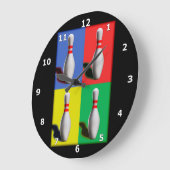 はっきりしたボーリングピン ラージ壁時計 (傾斜)