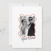 はっきりしたモダンカラフルミニマル写真結婚Wavy's 招待状 (裏面)