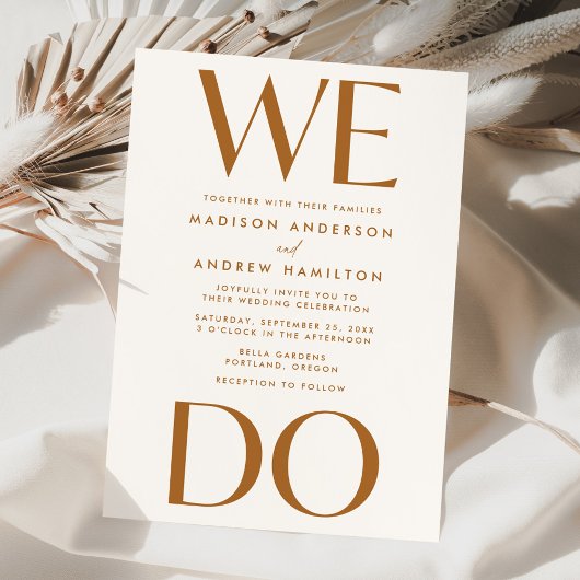 はっきりしたモダンタイポグラフィテラコッタ我々は結婚の 招待状