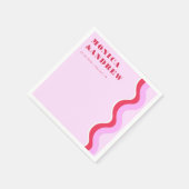 はっきりしたレトロ波の審美的ピンクと赤結婚の スタンダードカクテルナプキン (角)