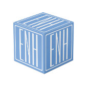 はっきりした3モダンイニシャルモノグラム |ソフトブルー フォトキューブ (正面アングル)