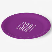 はっきりした3モダンイニシャルモノグラム |白と紫 ペーパープレート (アングル)