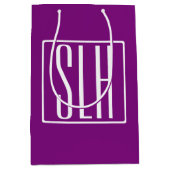 はっきりした3モダンイニシャルモノグラム |白と紫 ミディアムペーパーバッグ (正面)