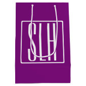 はっきりした3モダンイニシャルモノグラム |白と紫 ミディアムペーパーバッグ (裏面)