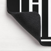 はっきりした3モダンイニシャルモノグラム |黒の上に白 マウスパッド (コーナー)