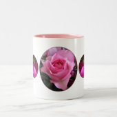 ばら色のベロアのマグ ツートーンマグカップ (中央)