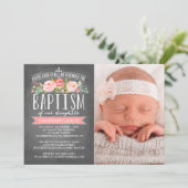 ばら色の旗の黒板のピンクの洗礼の招待状 招待状 (スタンド正面)