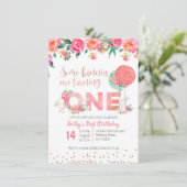 ばら色の金ゴールドのバニーの双生児の誕生日の花柄の招待状 招待状 (スタンド正面)