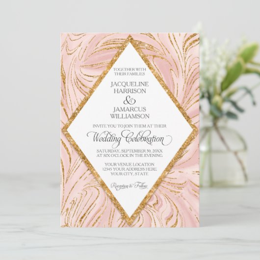 ばら色の金ゴールドのフェイクなグリッターの大理石の赤面のペーパー結婚式 招待状 (スタンド正面)