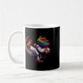 ひげおもしろいドラゴンハイキック空手サムライ忍者 コーヒーマグカップ (左)