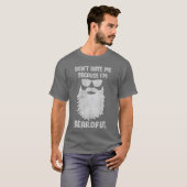ひげが豊かな男性のための「ひげがあるからといって嫌わないで」 Tシャツ (正面フル)