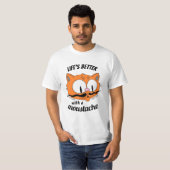 ひげのある生活は最高!漫画の猫Tシャツ Tシャツ (正面フル)