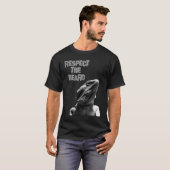 ひげひげを生やしたドラゴンを尊敬する Tシャツ (正面フル)
