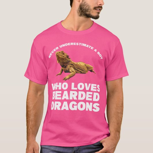 ひげを生やした竜を愛する少年 Tシャツ (正面)